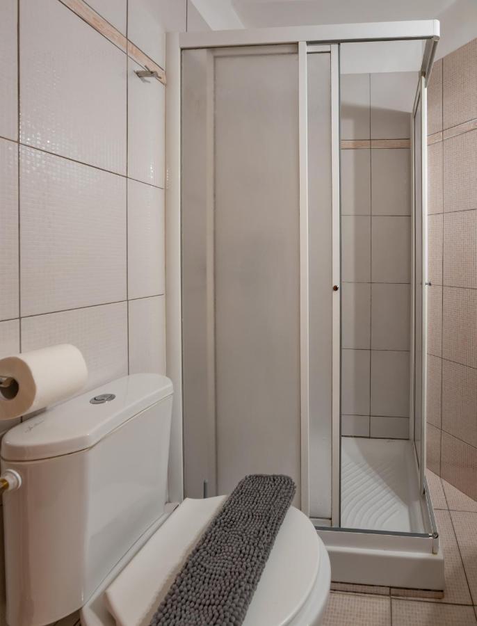 Flat In Excellent Location With Private Parking Lejlighed Athen Eksteriør billede